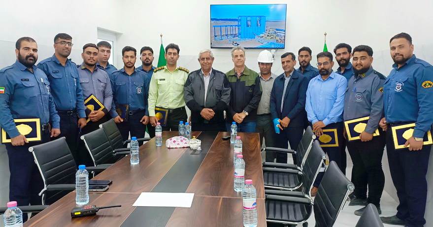 قدردانی از پرسنل واحد حراست به مناسبت هفته نیروی انتظامی